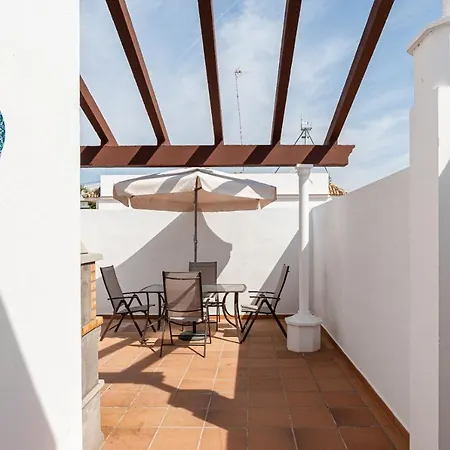 Fuente1 Piscina Comun Famila Hétvégi ház