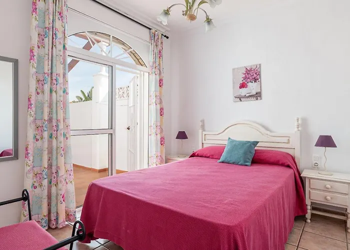 Fuente1 Piscina Comun Famila Літній будинок Коніль-де-ла-Фронтера