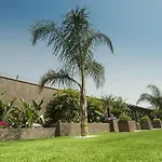 Fuente1 Piscina Comun Famila *